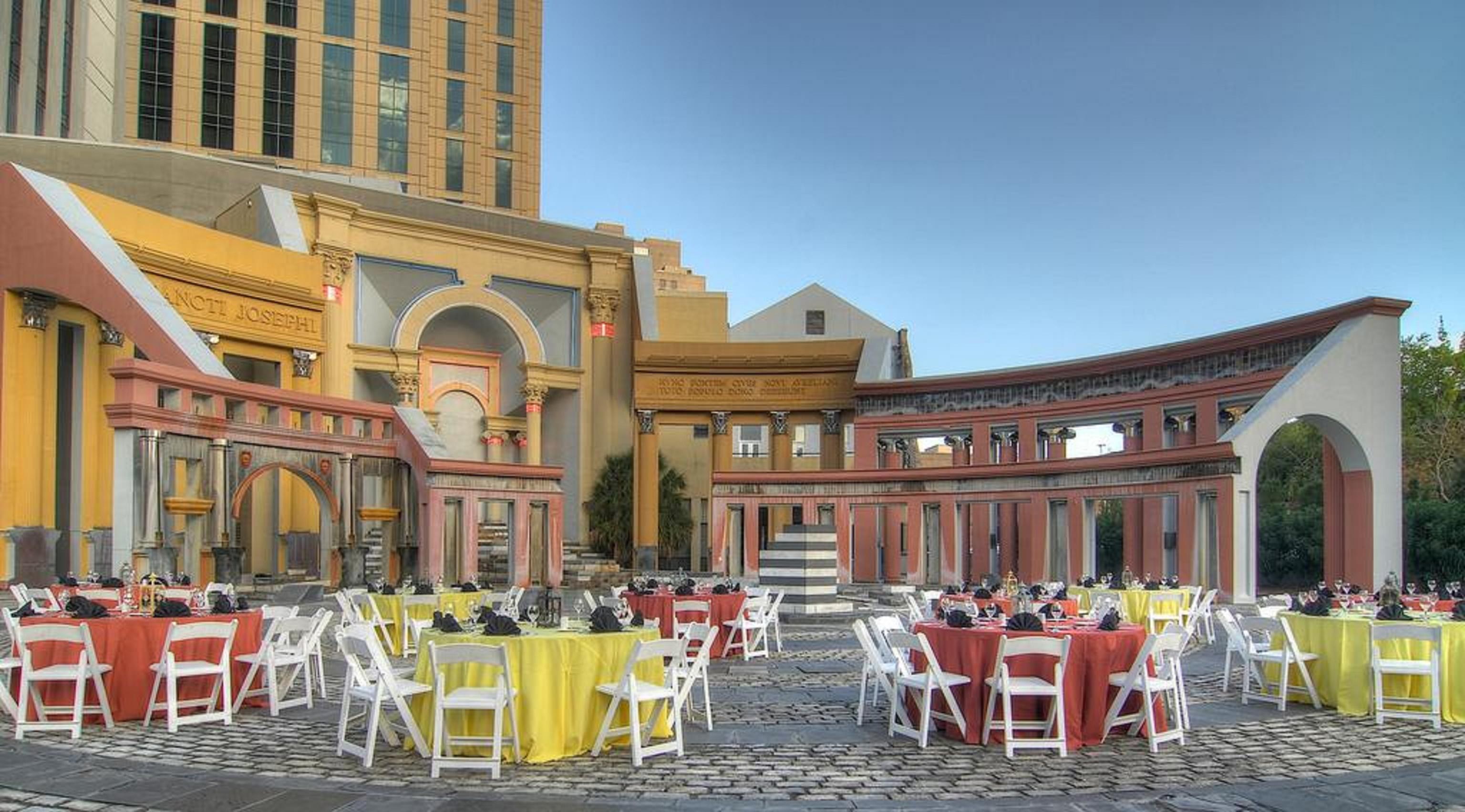 Loews New Orleans Hotel Exterior photo